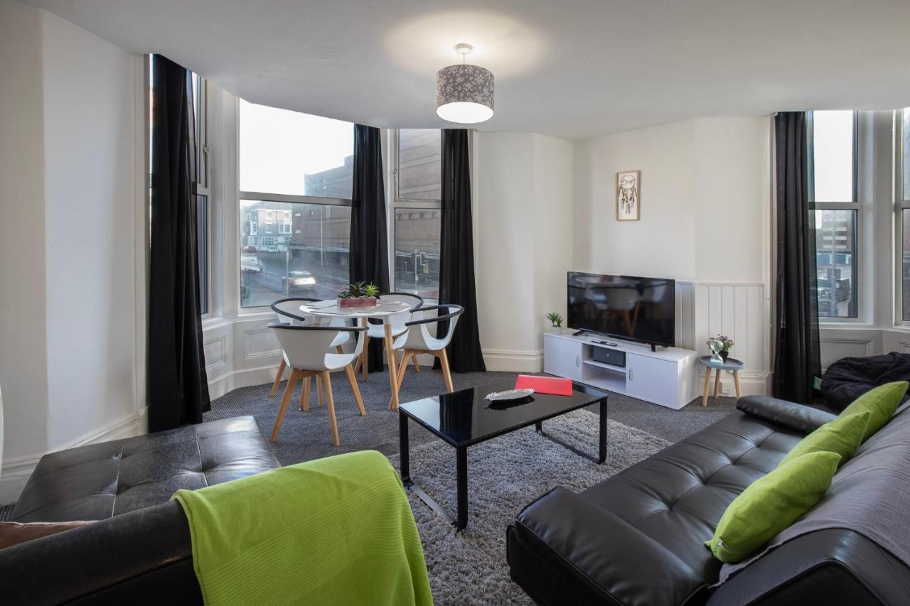 02 Springfield - Sleeps 6 Apartman Blackpool Kültér fotó